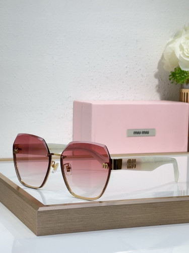 Miu Miu Sunglasses AAAA-1883