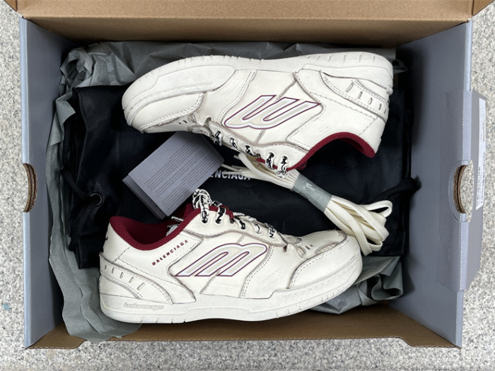 B 17FW Tripe-S High End Sneaker-660