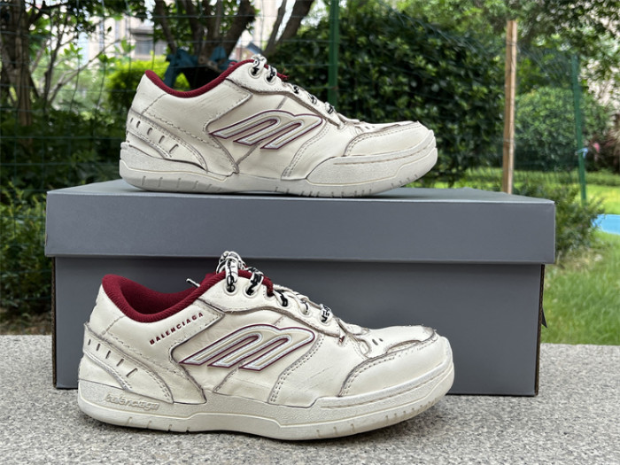 B 17FW Tripe-S High End Sneaker-660