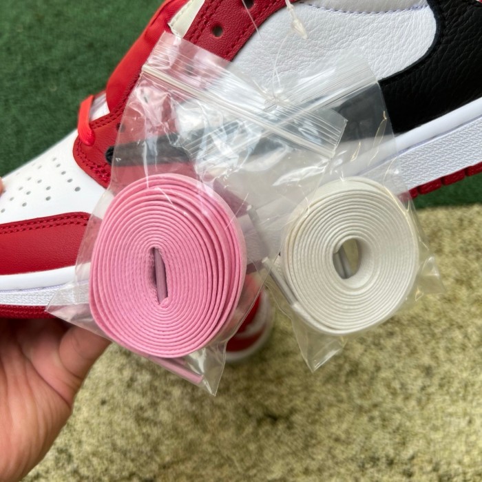 Authentic Travis Scott x Air Jordan 1 Low OG White Red