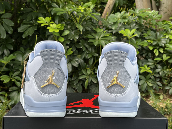 Authentic Air Jordan 4 “UNC” PE  2025