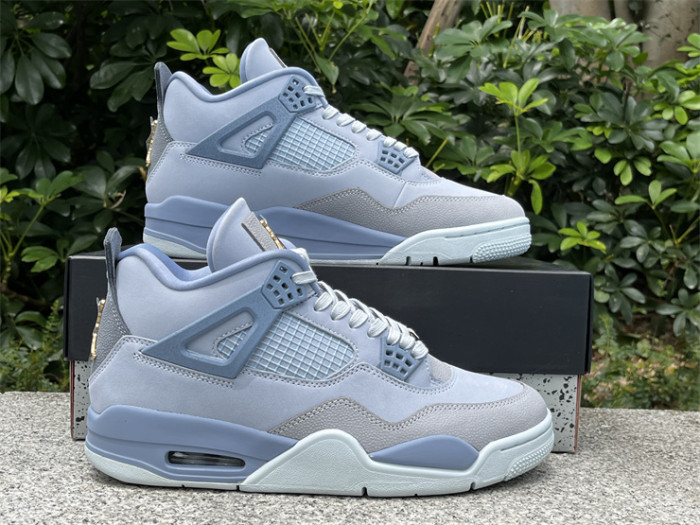 Authentic Air Jordan 4 “UNC” PE  2025
