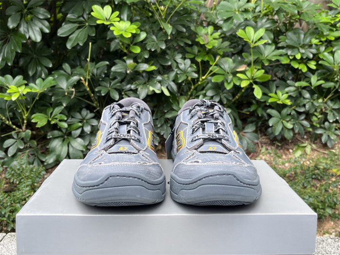 B 17FW Tripe-S High End Sneaker-662