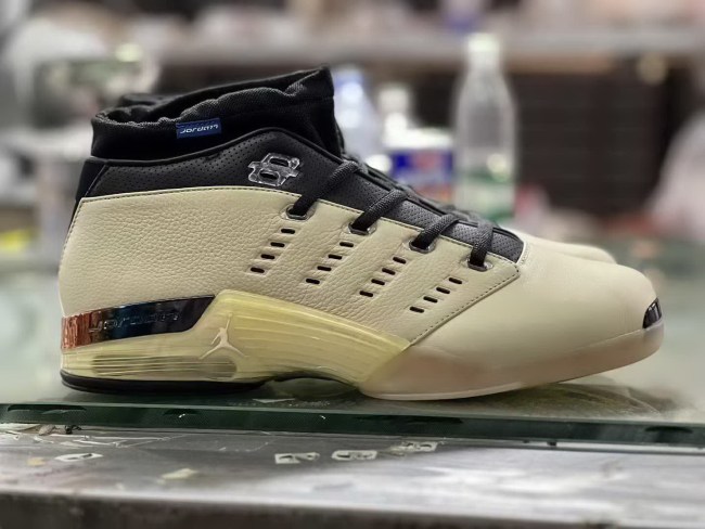 Authentic Infinite Archives Air Jordan 17 Low Beach