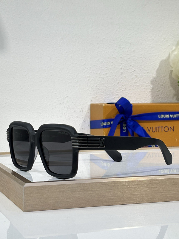 LV Sunglasses AAAA-6425