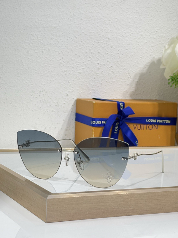 LV Sunglasses AAAA-6660