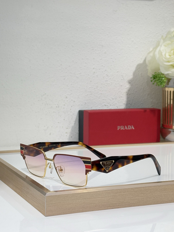 Prada Sunglasses AAAA-6666