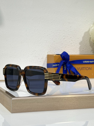LV Sunglasses AAAA-6424