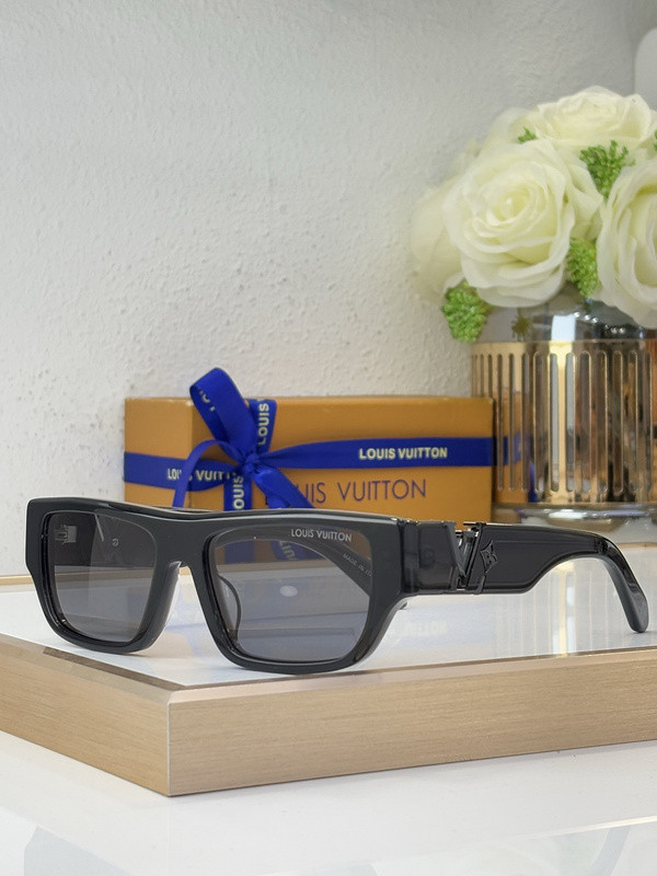 LV Sunglasses AAAA-6470