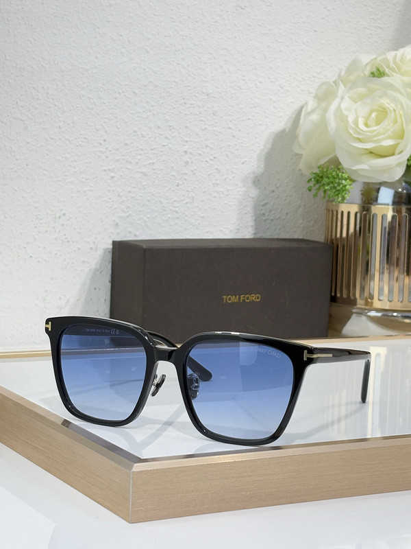 Tom Ford Sunglasses AAAA-5386