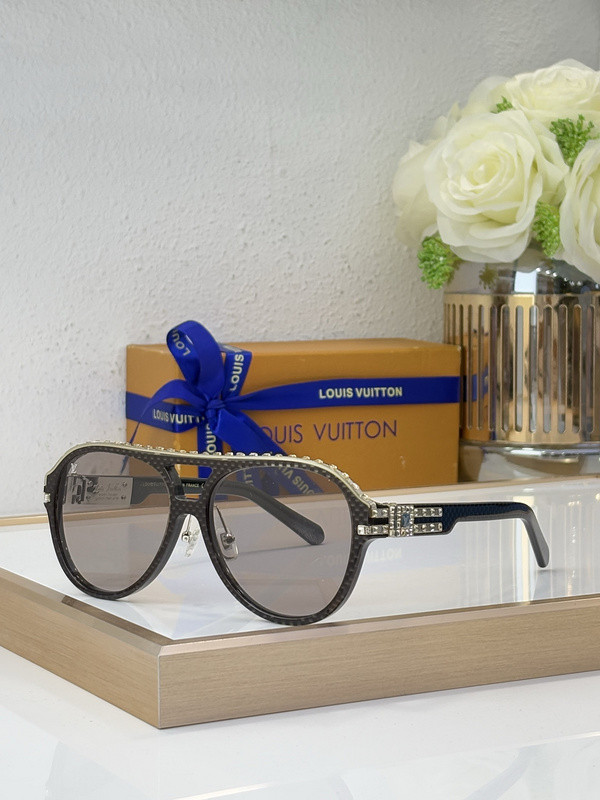 LV Sunglasses AAAA-6512