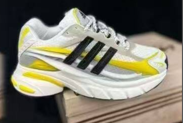 Pharrell Willams x AD Jellyfish-006