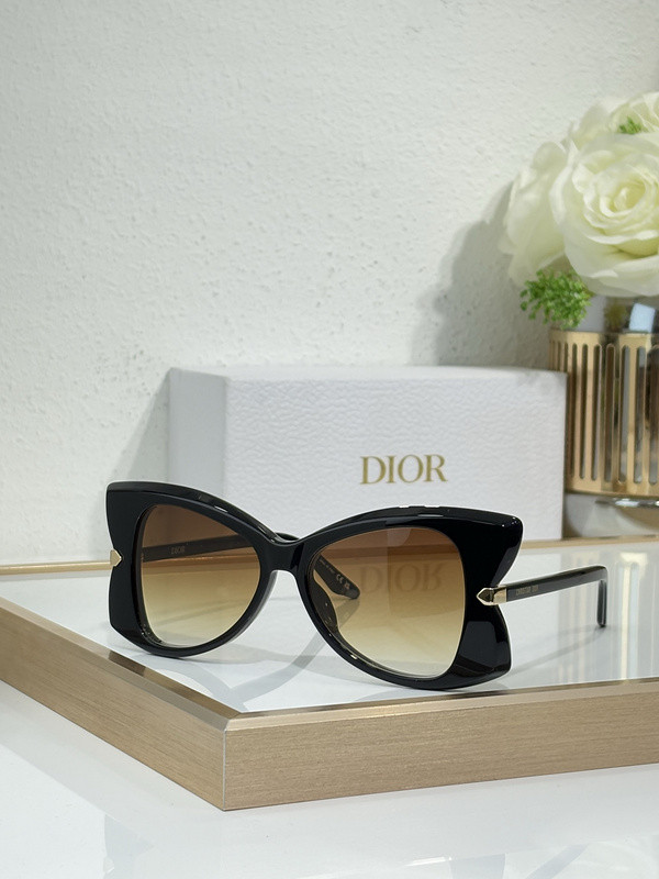 Dior Sunglasses AAAA-3864