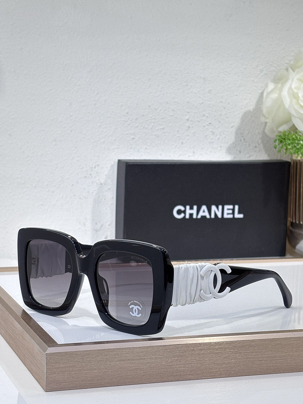 CHNL Sunglasses AAAA-5525