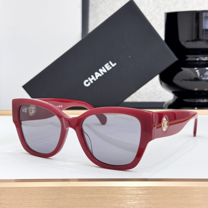 CHNL Sunglasses AAAA-5621