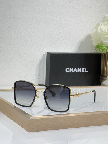 CHNL Sunglasses AAAA-5572
