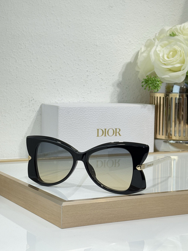 Dior Sunglasses AAAA-3863
