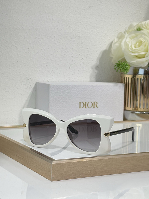 Dior Sunglasses AAAA-3865