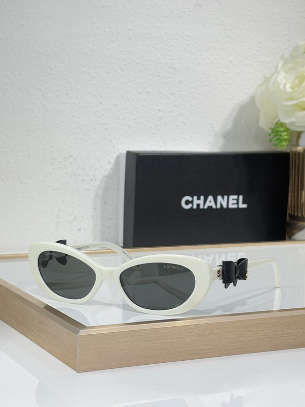 CHNL Sunglasses AAAA-5613