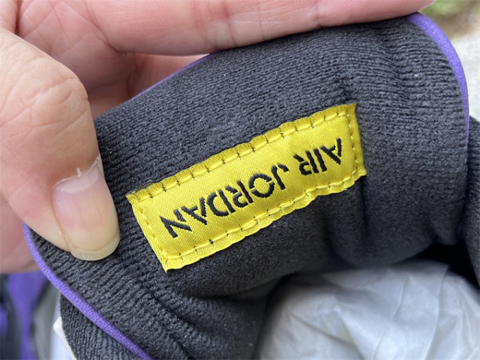 Authentic Air Jordan 4 “Lakers”