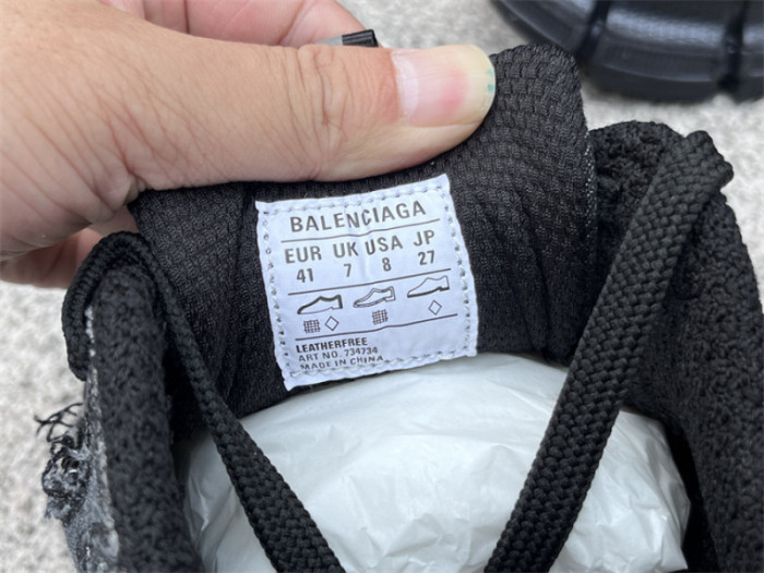 B 17FW Tripe-S High End Sneaker-669