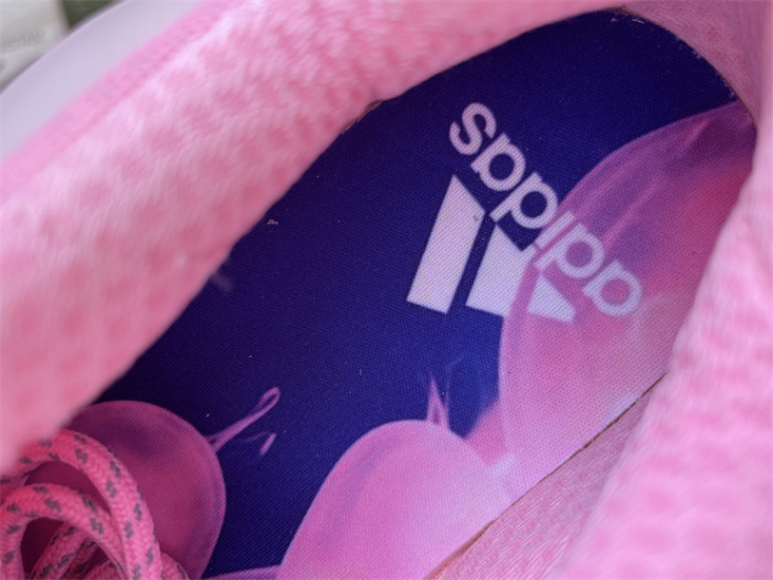 Pharrell Willams x AD Jellyfish-014