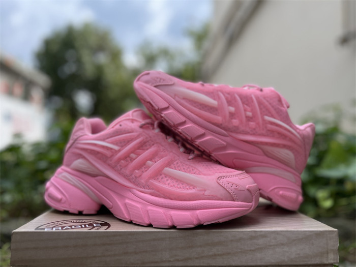 Pharrell Willams x AD Jellyfish-014