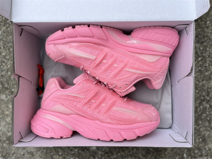 Pharrell Willams x AD Jellyfish-014