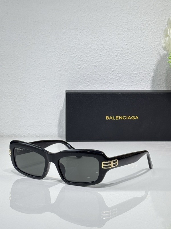 B Sunglasses AAAA-1324