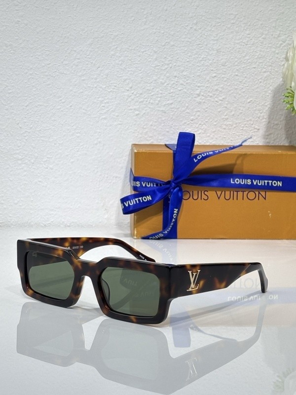 LV Sunglasses AAAA-6748