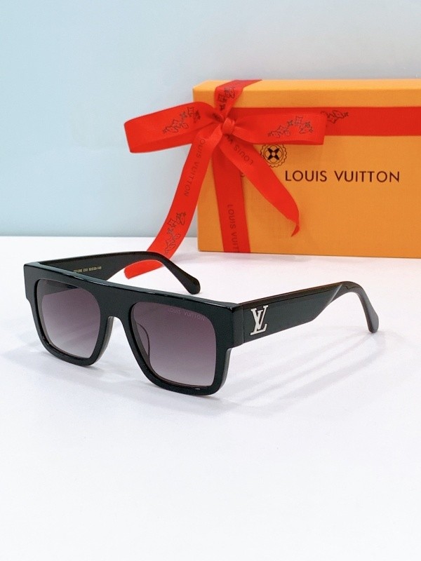 LV Sunglasses AAAA-6758