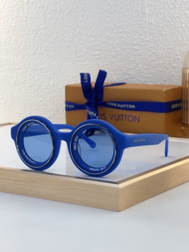 LV Sunglasses AAAA-6773