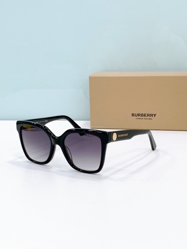 Burberry Sunglasses AAAA-3247