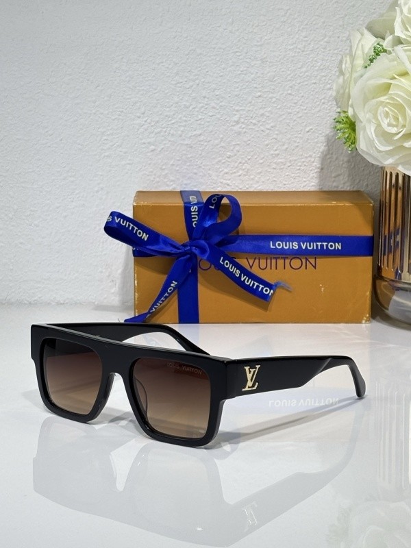 LV Sunglasses AAAA-6788