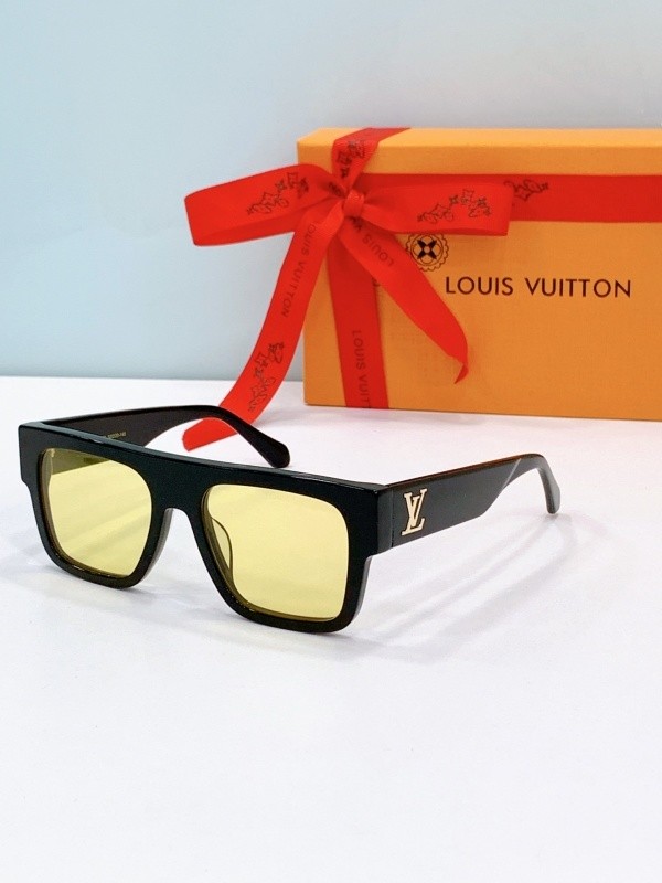 LV Sunglasses AAAA-6759