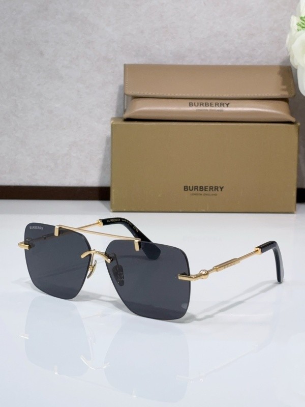Burberry Sunglasses AAAA-3329