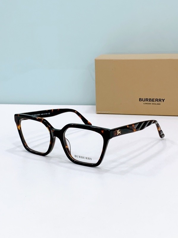 Burberry Sunglasses AAAA-3309