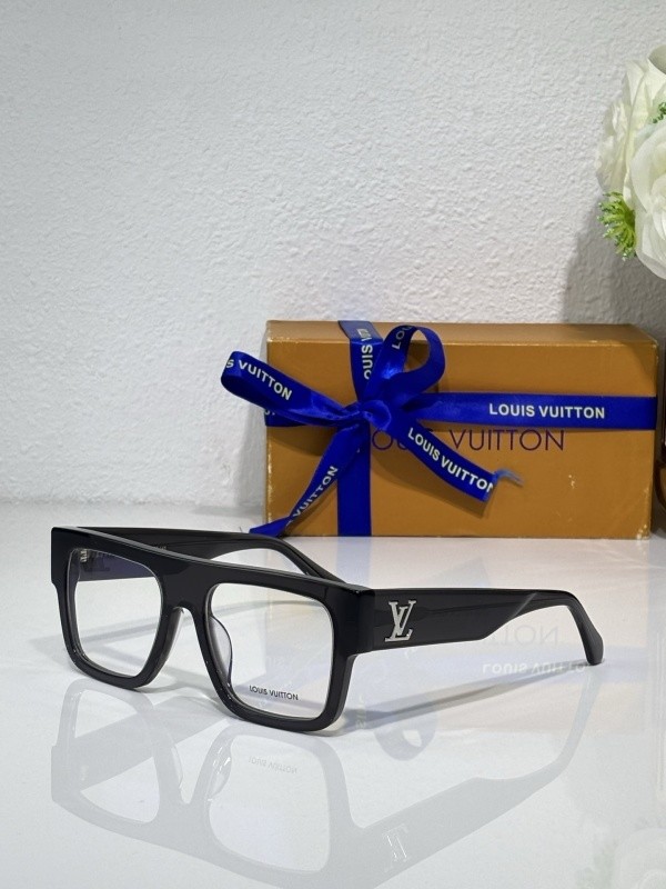 LV Sunglasses AAAA-6781