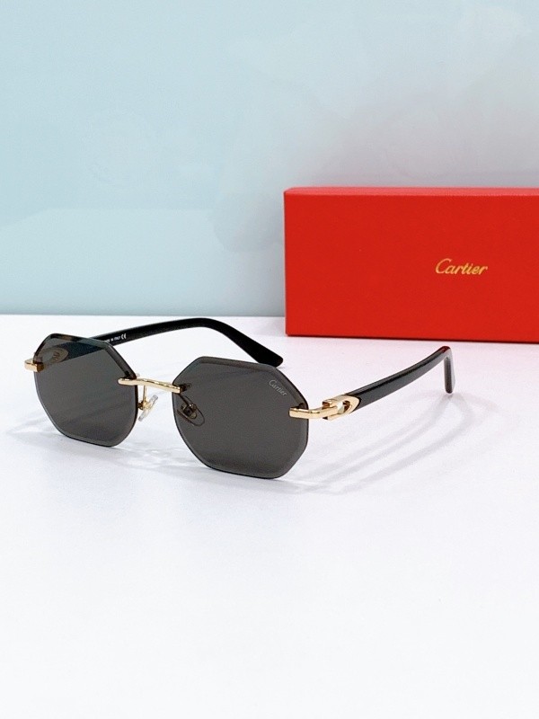 Cartier Sunglasses AAAA-10640