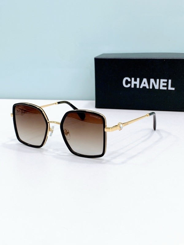 CHNL Sunglasses AAAA-5762