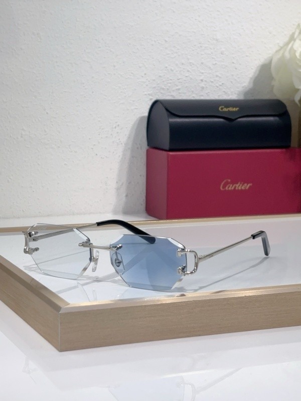 Cartier Sunglasses AAAA-10499