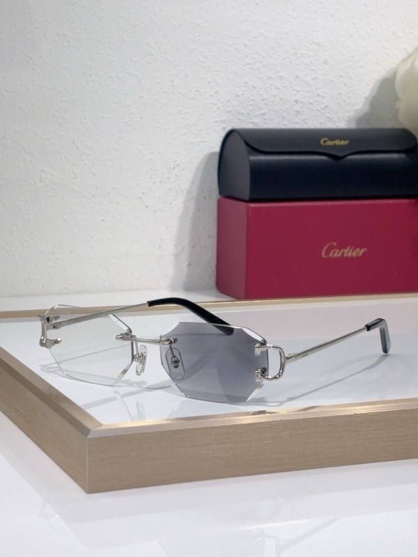 Cartier Sunglasses AAAA-10501