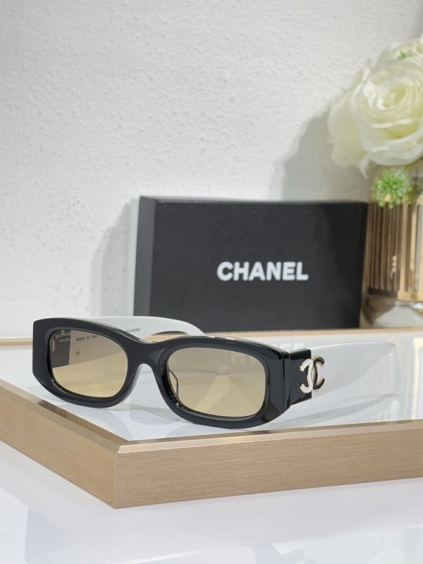 CHNL Sunglasses AAAA-5924