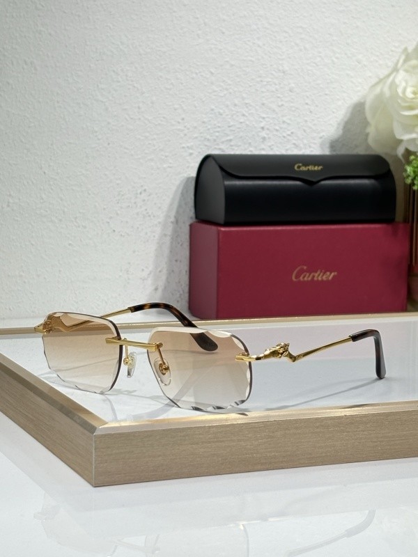Cartier Sunglasses AAAA-10424