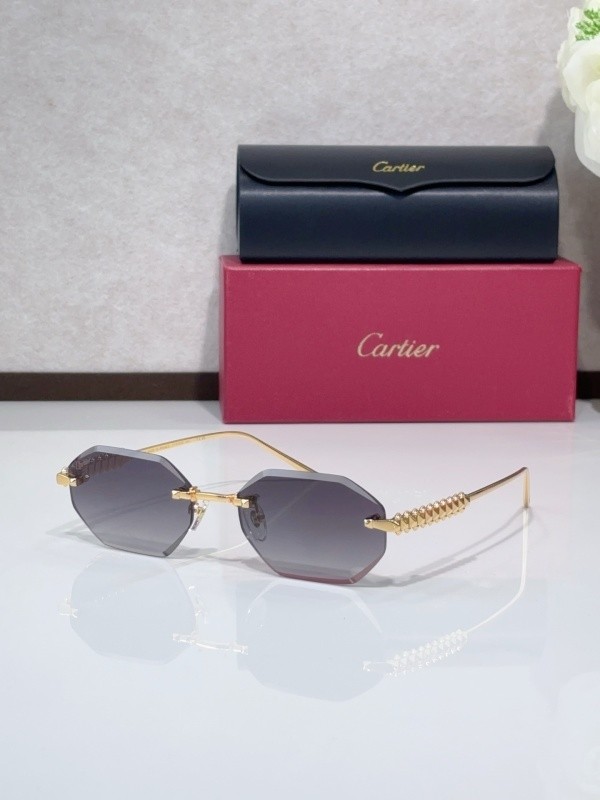 Cartier Sunglasses AAAA-10055