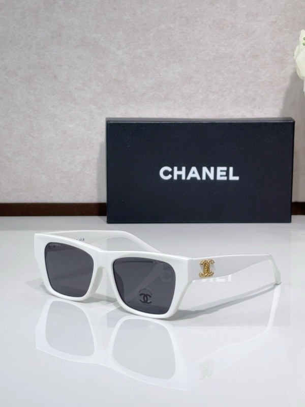 CHNL Sunglasses AAAA-5836