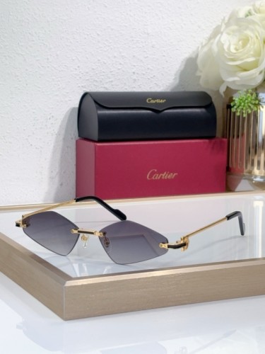 Cartier Sunglasses AAAA-10652