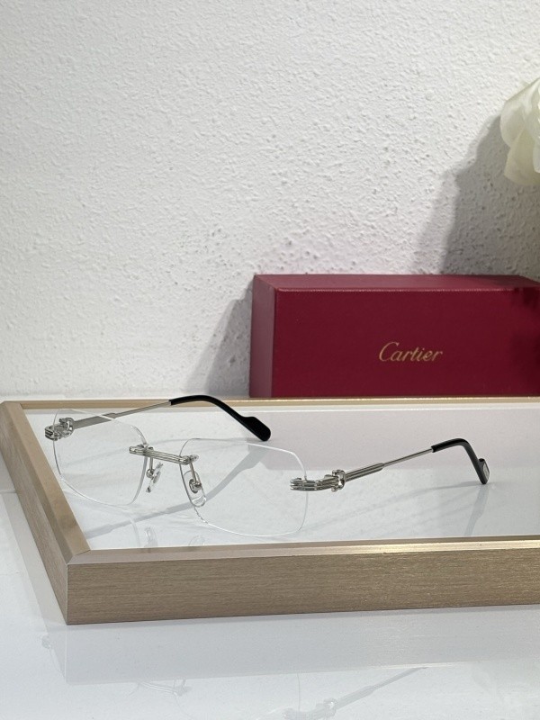 Cartier Sunglasses AAAA-10550