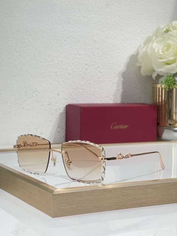 Cartier Sunglasses AAAA-10765
