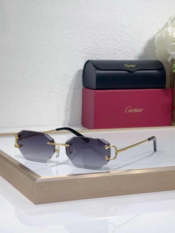 Cartier Sunglasses AAAA-10502